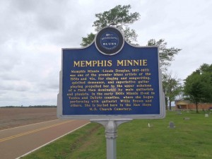 Mississippi Blues Trail marker for Memphis Minnie, Walls, Mississippi